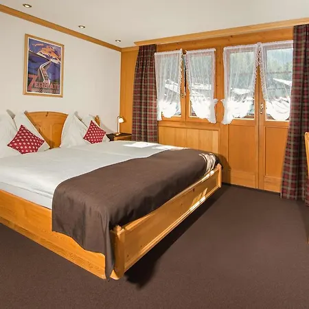 Dufour Alpin Superior - Adults Only