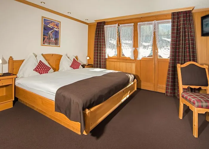 Dufour Alpin Superior