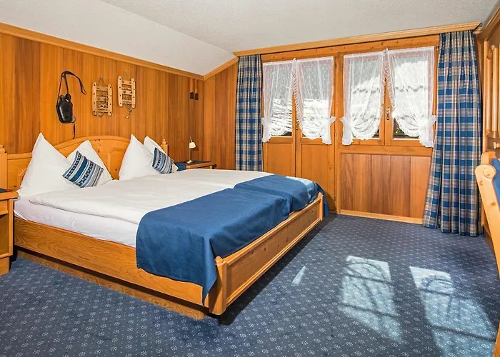 Dufour Alpin Superior