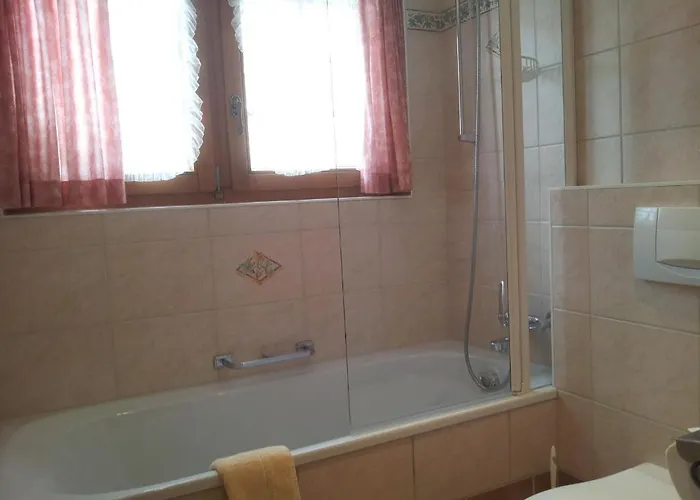 Dufour Alpin Superior - Adults Only