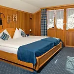 Dufour Alpin Superior - Adults Only 2*